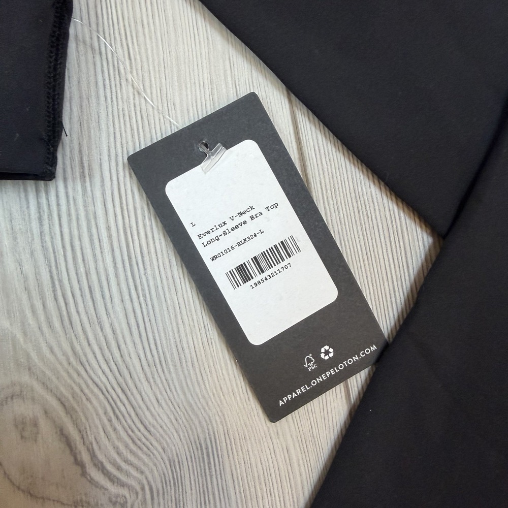 NWT‎ Lululemon X Peloton Everlux V-neck Long Sleeve Bra Cropped Top Large Black - Picture 5 of 9